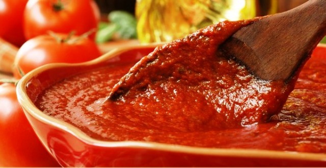Salçanın Küfünü ve Beyazlamasını Önlemenin Pratik Yolları