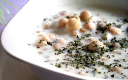 soguk-yogurt-corbasi-tarifi